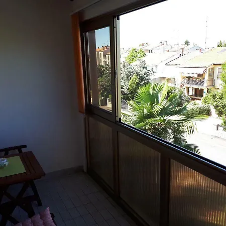 Apartment Ori Porec Exterior photo