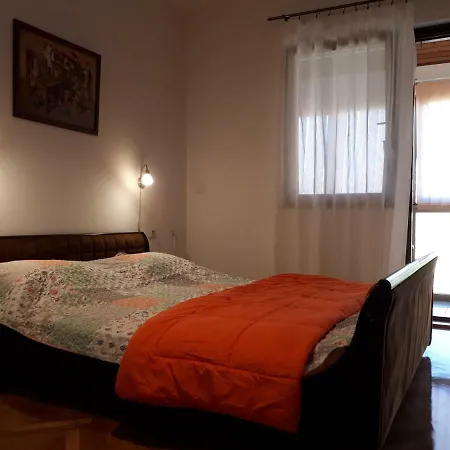Apartment Ori Porec Exterior photo